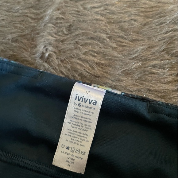 Girls Iviva Crop Leggings ( 12 yrs ) - Picture 3 of 4